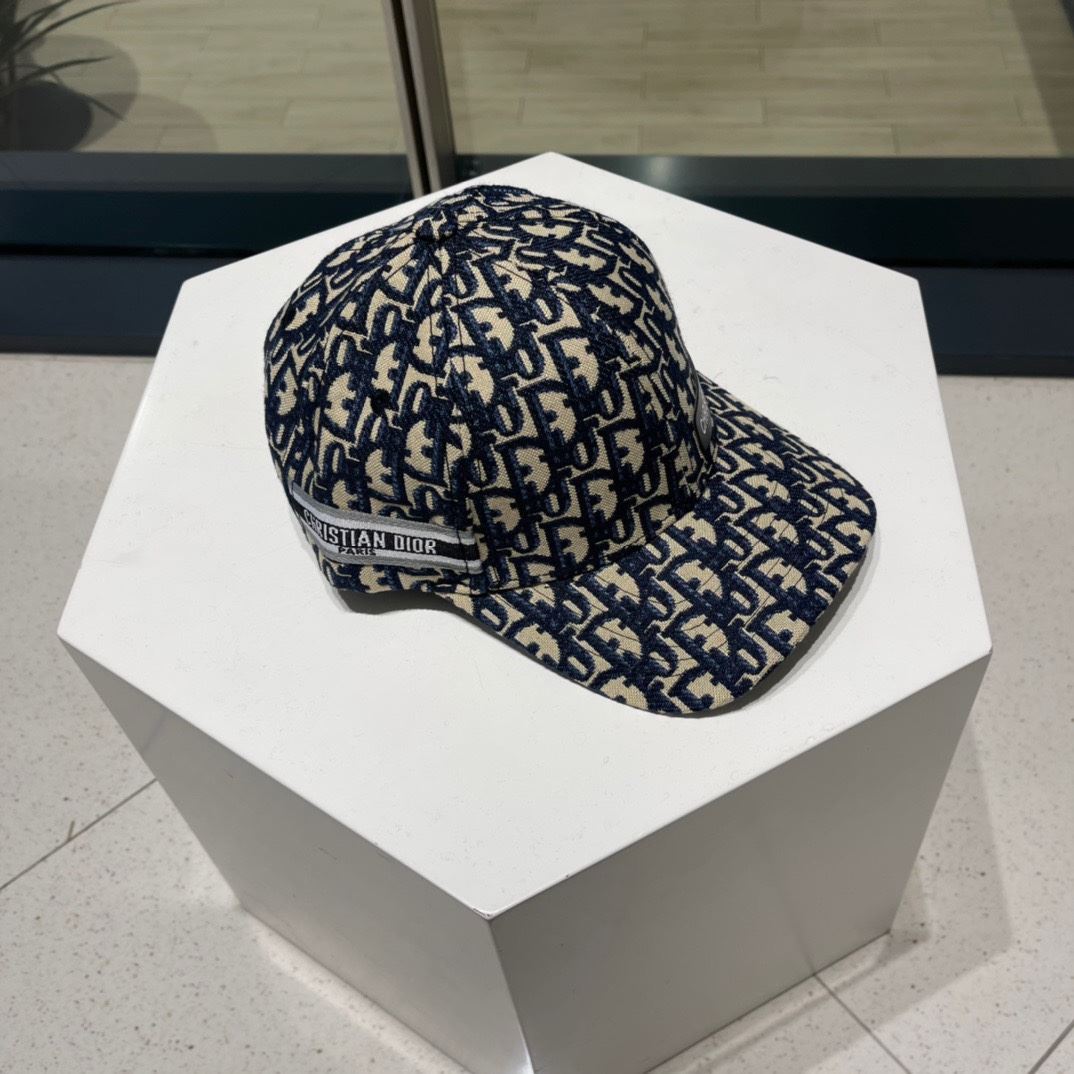 Christian Dior Caps